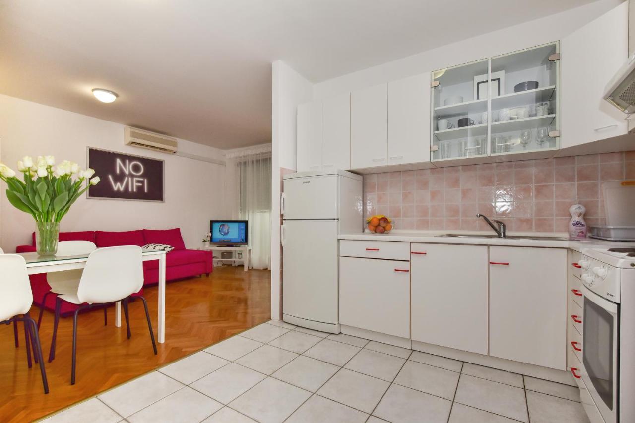 Apartamento Heart Of Makarska Exterior foto